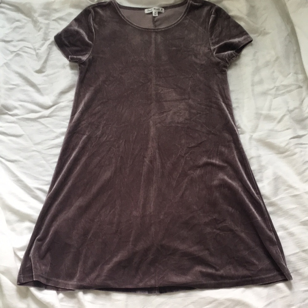 Women’s Crushes Velvet T-Shirt Dress